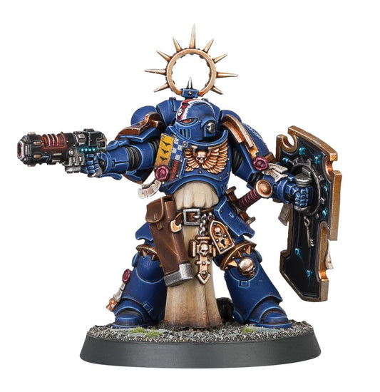 Space Marines: Teniente con Escudo de Tormenta